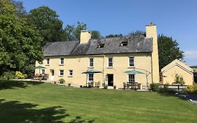Ty Mawr Country Hotel & Restaurant